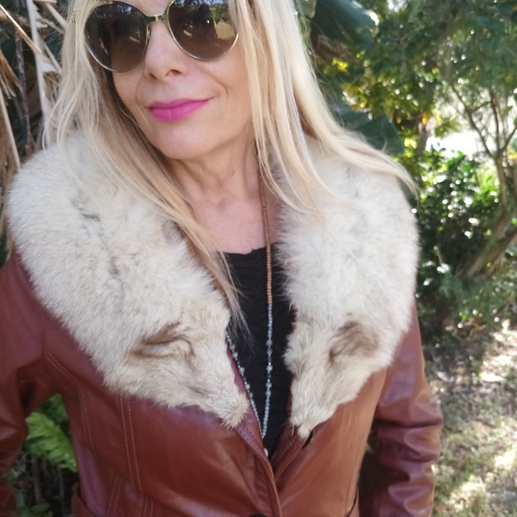 70s vintage Leather Fox trimmed Jacket Small - Picture 2 of 11